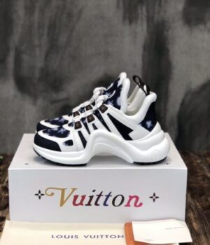 LV SNEAKER