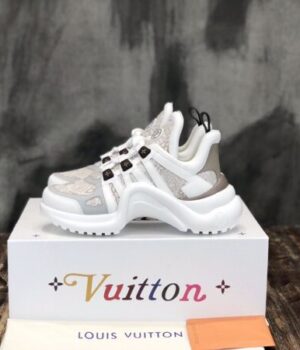 LV SNEAKER