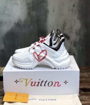 LV SNEAKER