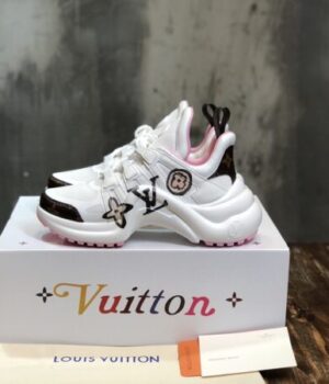 LV SNEAKER
