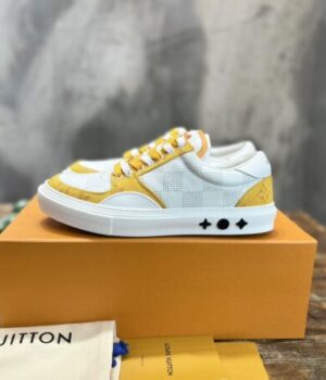 LV SNEAKER