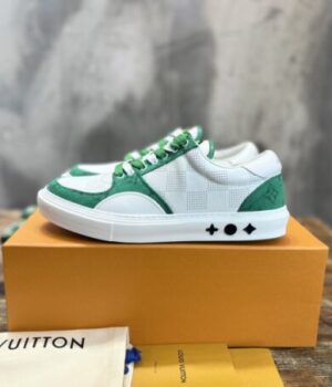 LV SNEAKER