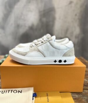 LV SNEAKER