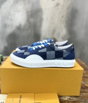 LV SNEAKER
