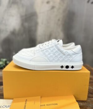 LV SNEAKER