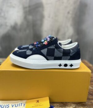 LV SNEAKER