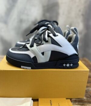 LV SNEAKER
