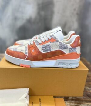 LV SNEAKER