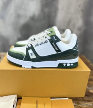 LV SNEAKER