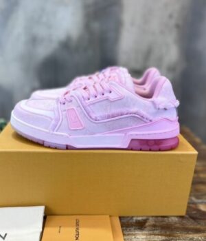 LV SNEAKER