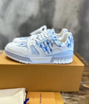 LV SNEAKER