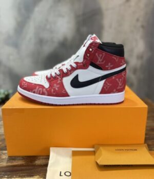 LV SNEAKER