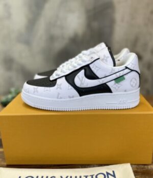 LV SNEAKER