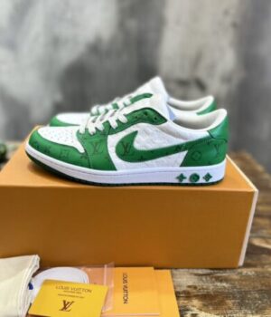 LV SNEAKER
