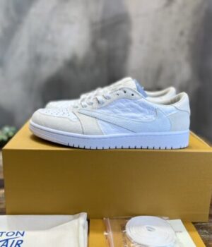 LV SNEAKER
