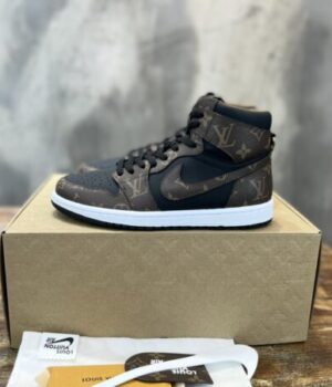 LV SNEAKER