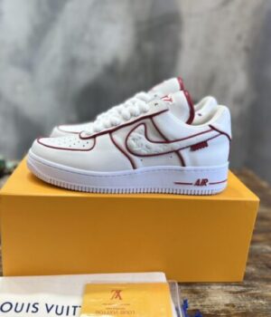 LV SNEAKER