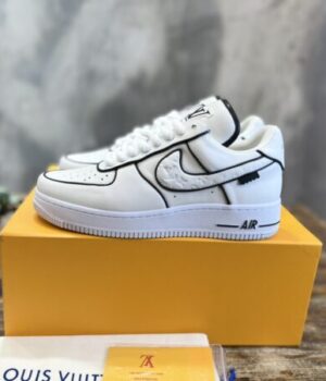 LV SNEAKER