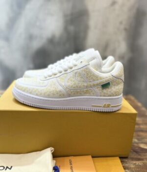 LV SNEAKER