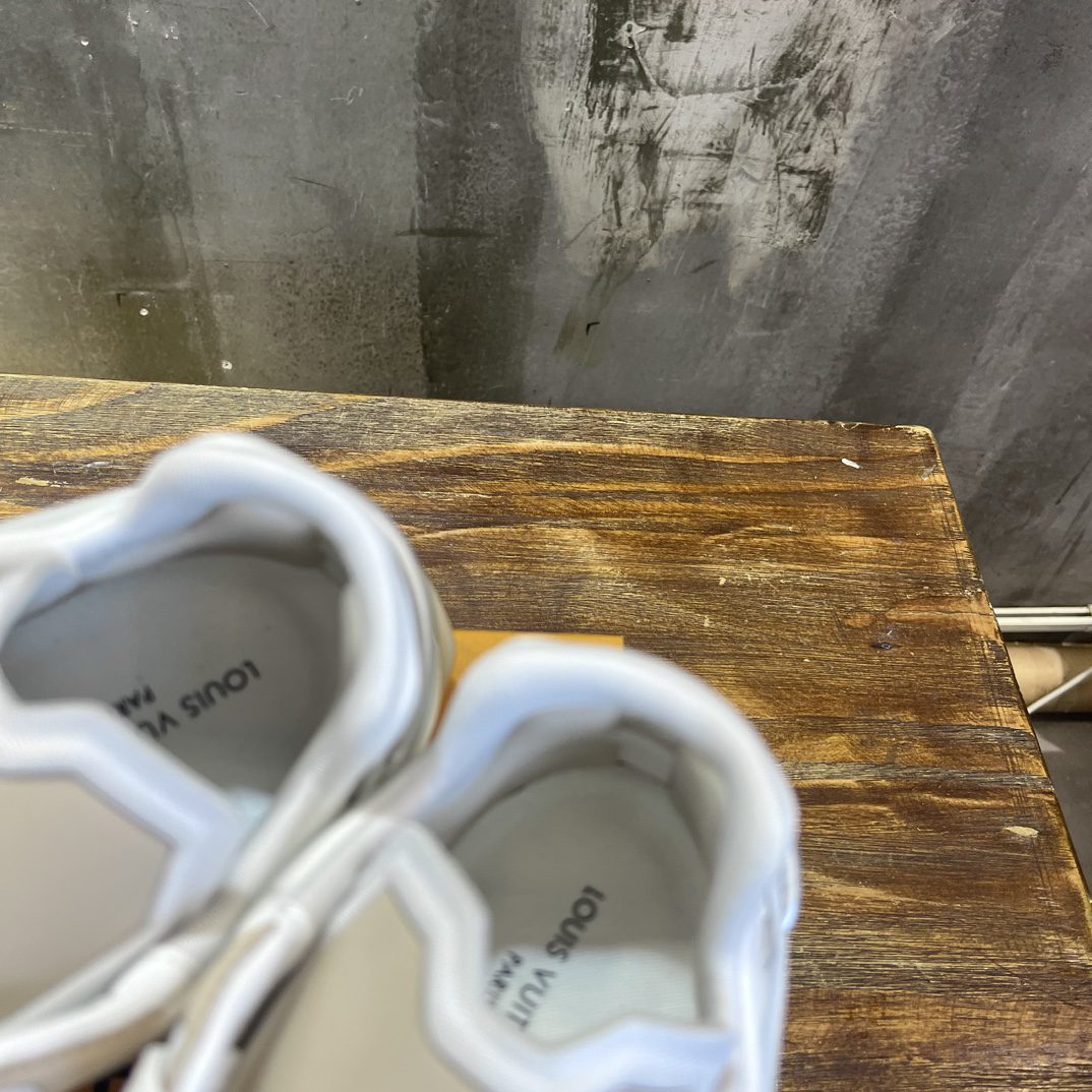 LV SNEAKER - Image 7