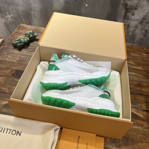 LV SNEAKER - Image 4
