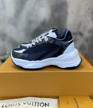 LV SNEAKER
