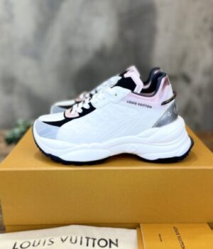 LV SNEAKER