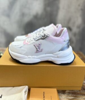 LV SNEAKER