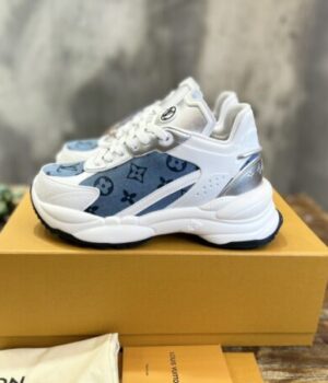 LV SNEAKER