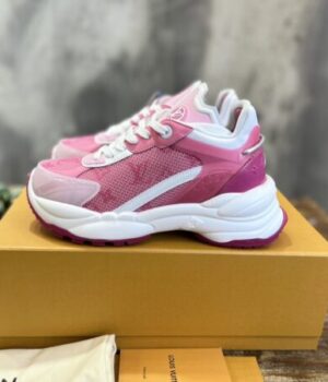 LV SNEAKER