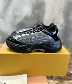 LV SNEAKER