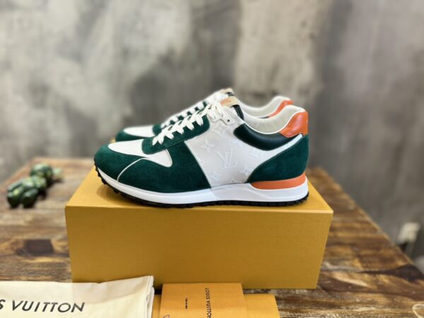 LV SNEAKER