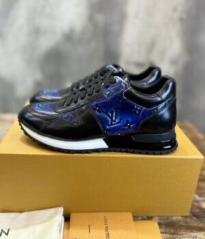 LV SNEAKER