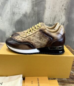 LV SNEAKER