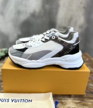 LV SNEAKER