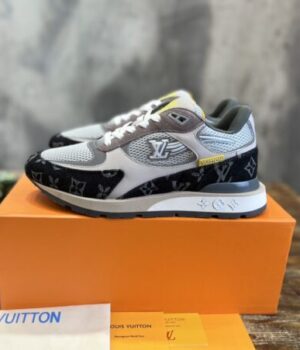 LV SNEAKER