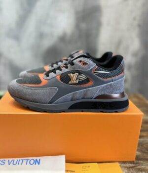 LV SNEAKER