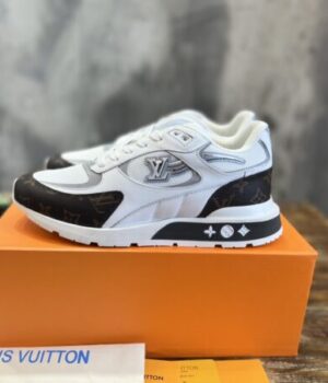 LV SNEAKER