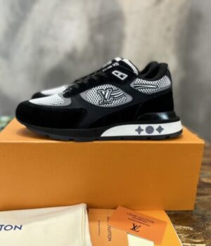 LV SNEAKER