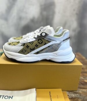 LV SNEAKER
