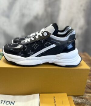 LV SNEAKER