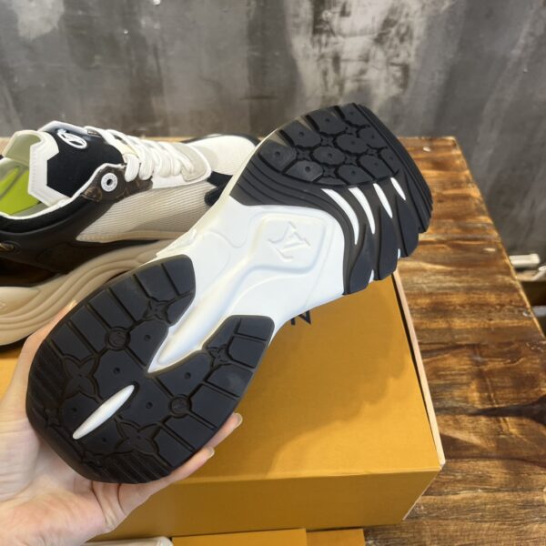 LV SNEAKER - Image 6