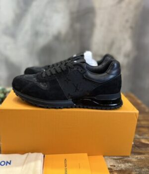 LV SNEAKER