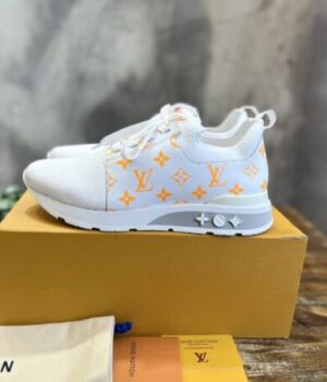 LV SNEAKER