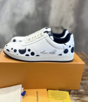 LV SNEAKER