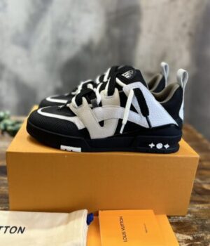 LV SNEAKER