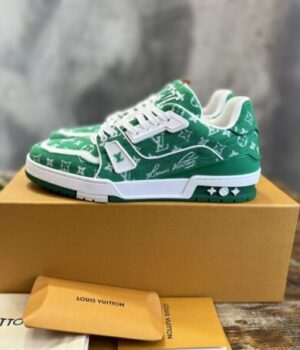 LV SNEAKER