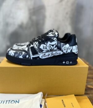 LV SNEAKER