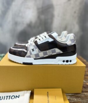 LV SNEAKER