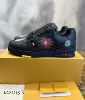 LV SNEAKER